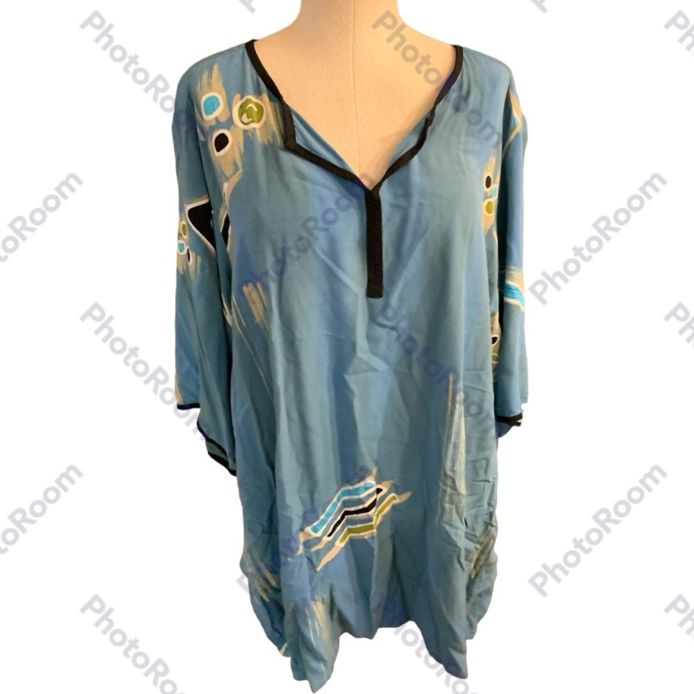 Iguana, Size 2, Blue 100% Rayon Tunic Top with large slits on the side